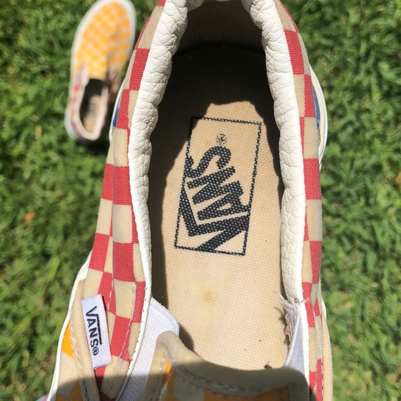 Vans - Picture 3 of 6